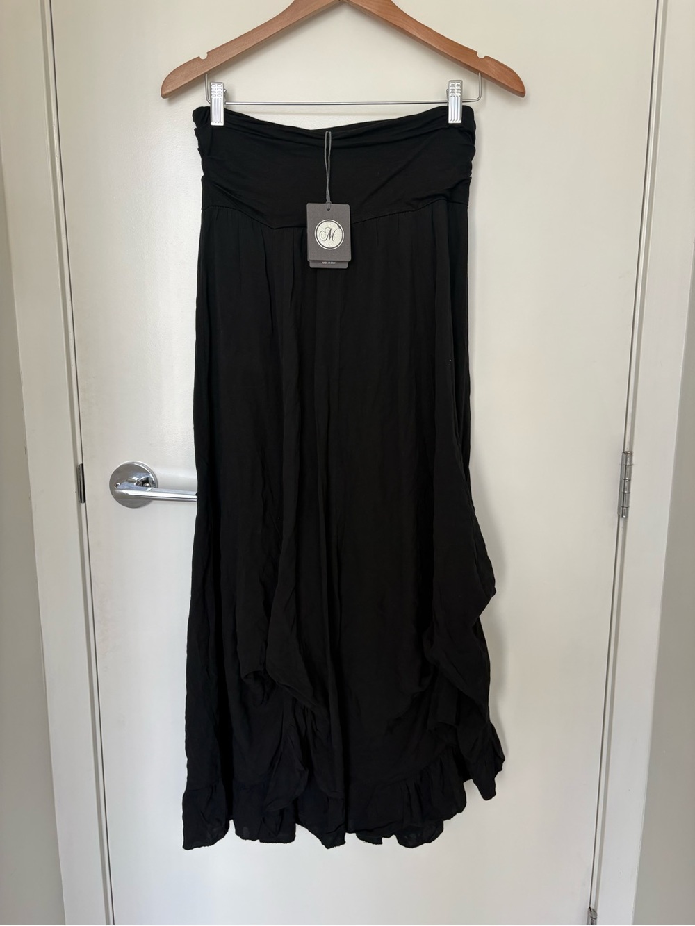 NEW M Made in Italy Black Fold Waist Skirt with Ruffle Hem - Size Small